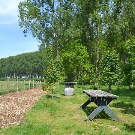 Villa De Smokkelaar & Het Schuurtje Maldegem Exterior foto